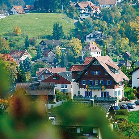 Hotel-Restaurant Bergfriedel Bühlertal Buitenkant foto